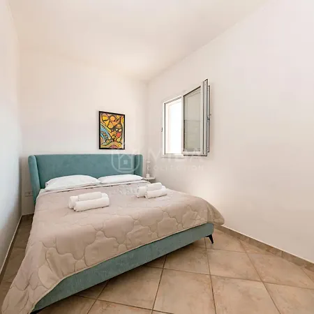 Atene Apartmán *